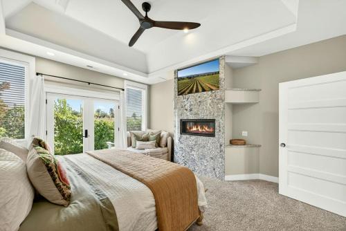 Meadowsweet Farm- Sleeps 18, Outdoor Kitchen