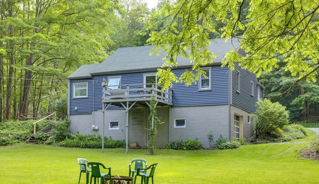 Meadville Home: Private Yard & Fishing Nearby