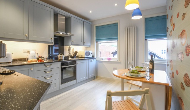 MEANT TO BE, ALDEBURGH, romantic, luxury holiday cottage in Aldeburgh