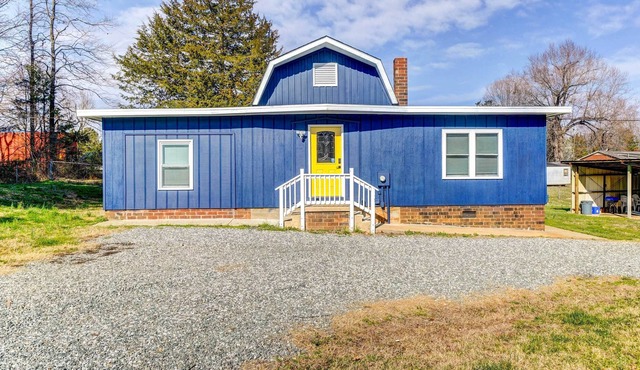 Mebane Vacation Rental w/ Fire Pit & Yard!