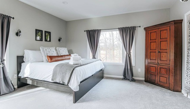 Mechum Hill Cottage: Central to Crozet & Cville