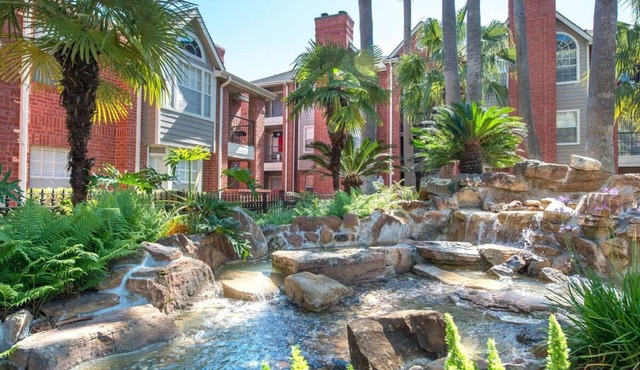 Medical Center 2BR With Resort Amenities