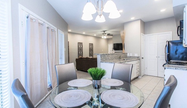 Medical Center Condo for Medical Students, Professionals and Small Families.