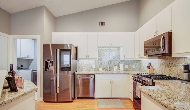 Medical Center NRG Fall Special No Cleaning Fee