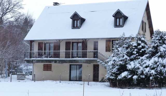 MEDICAL PRESCRIPTION: MAKE THE FULL OF ENERGY, OXYGENATION, REST, RELAXATION.