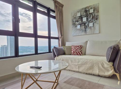 Medini Family suites for 3 pax - Next to Legoland