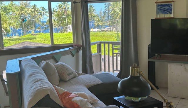 Mediteranean style SUITE/LOFT big private Sundeck nice Ocean View (Cliff)