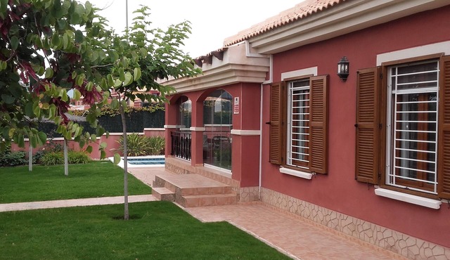 Mediterranean chalet/Costa Blanca