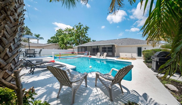 Mediterranean Oasis! Pool, Game Room & Lounging