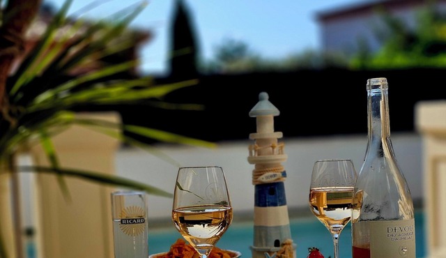 Mediterranean villa for rent - sleeps 6