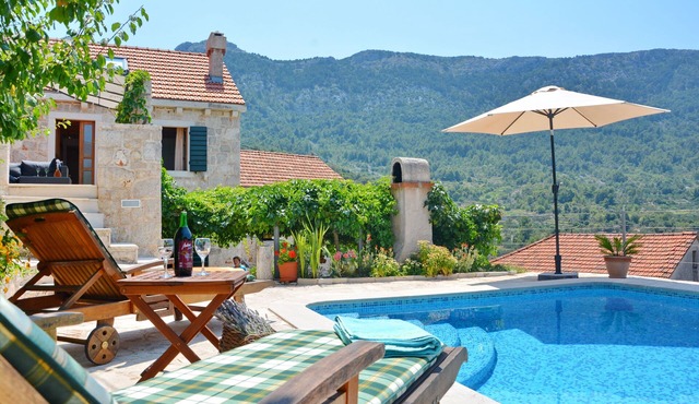 Mediterranean Villa with Pool and Game room