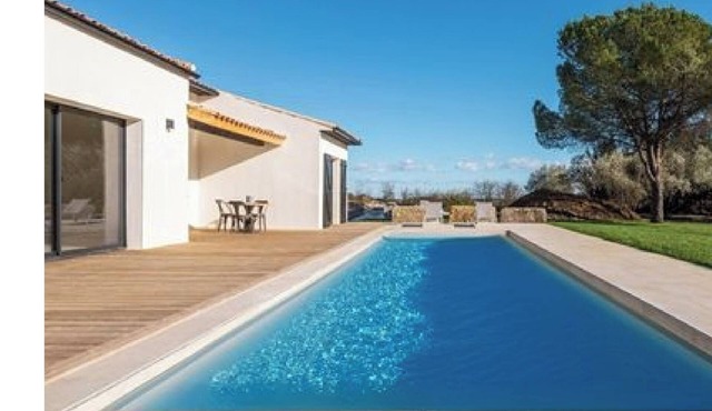 Mediterranean villa with swimming pool