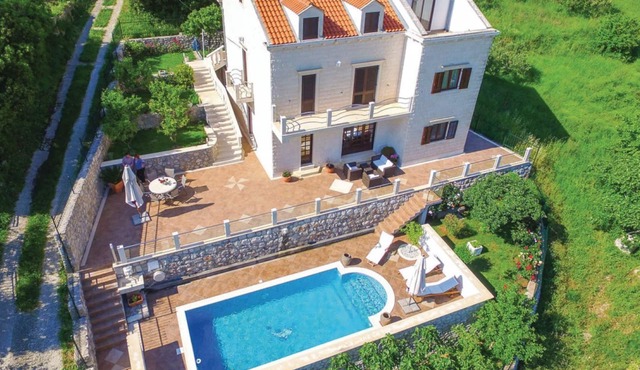 Mediterranean Villa with a private pool, Dubrovnik
