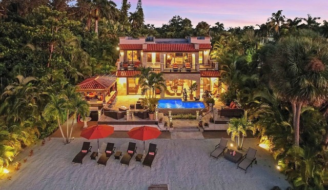 Mediterranean Waterfront Estate on Caloosahatchee