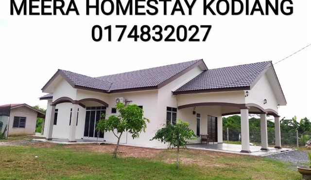 MEERA HOMESTAY KODIANG