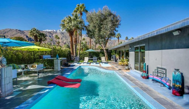Meet Me in Palm Springs! Permit# 4146