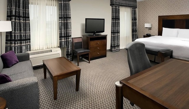 Meet Modern Comfort in Athens! Indoor Pool, Free Breakfast, Pets Allowed!