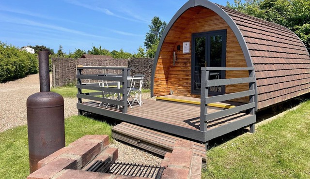 MegaPod 1 at Lee Wick Farm Glamping