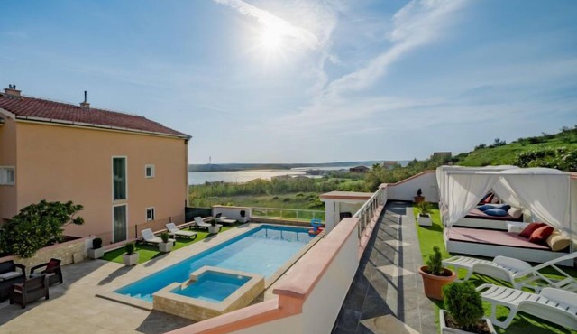 Melandura by Interhome