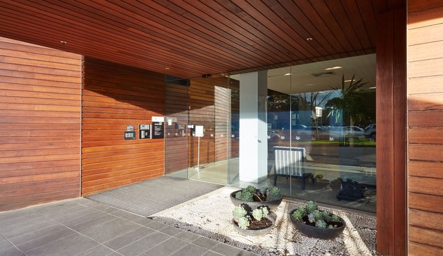 Melbourne Dandenong Central Apartment