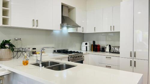 Melbourne Inner City Holiday Home Near CBD & Flemington