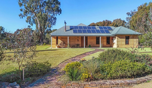 Melliodora - Relax, Unwind & Recharge