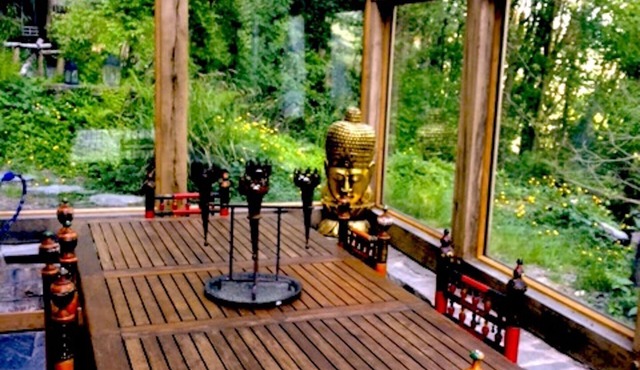 Mellow Mountain Eco Retreat exclusive use with Tipi, wood burning Hot Tub, Sauna