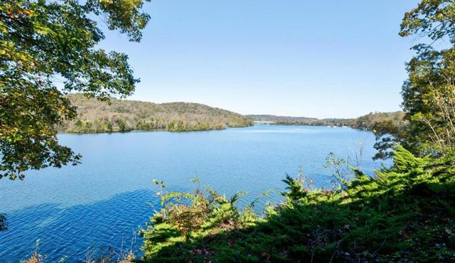 Melton Away - Knoxville/Oak Ridge