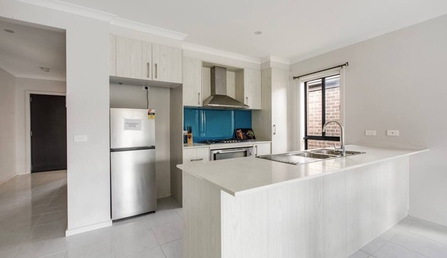 Melton Moments Cheerful and Breezy Living