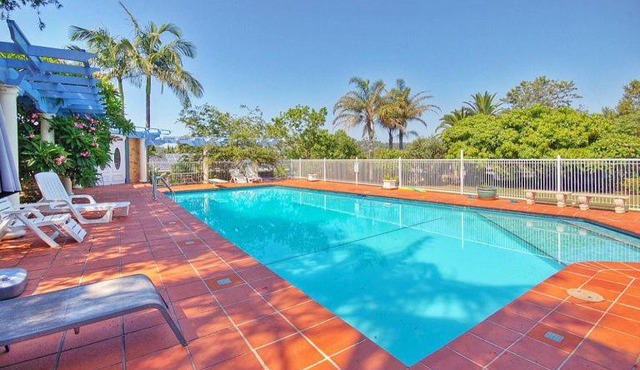 Melville House Bed and Breakfast