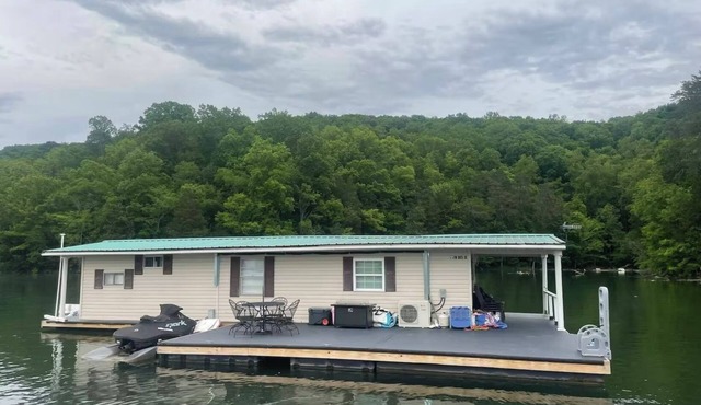 Memaw’s Cabin
