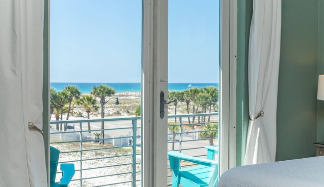 Memorial Day Getaway, Gulf Views, Rooftop Deck