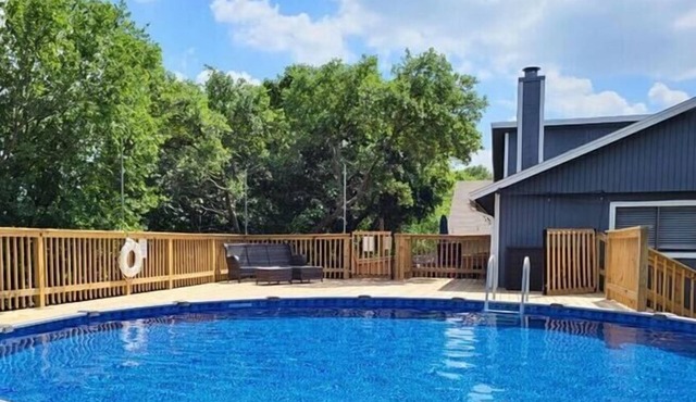 Memorial Day | Sleeps 8 | Private Pool | Gameroom