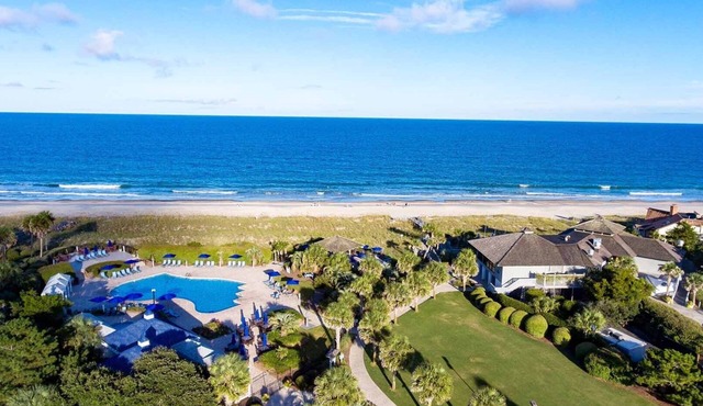 Memories Await, A Beautiful, Ocean View Villa featuring a wet bar, flat screens and wifi.