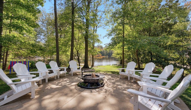 Memphis Lakeside Haven