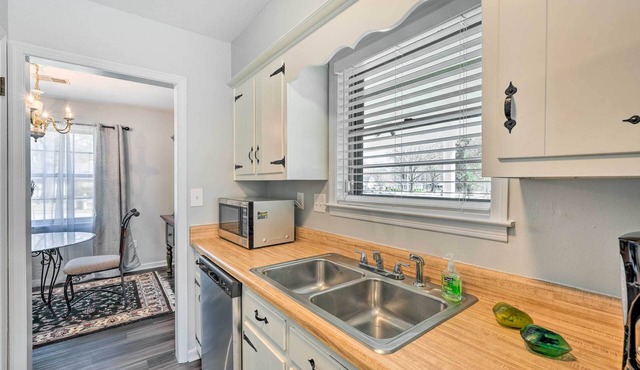 Memphis Vacation Rental with Private Yard