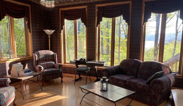 Memphremagog Lakefront House