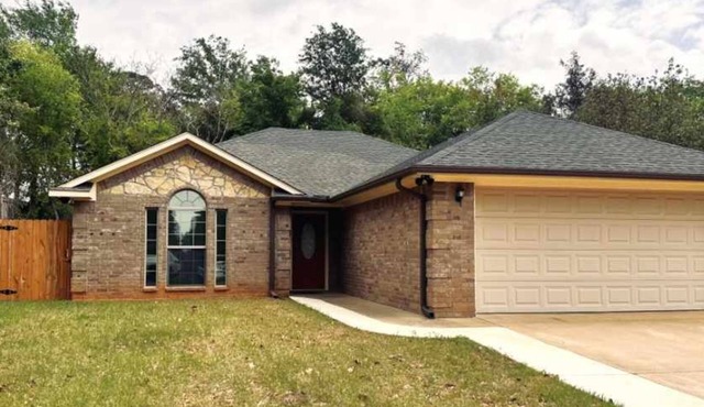 Mendoza Villa - Longview Tx