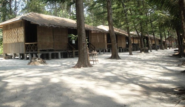 Menjangan Resort with an Ocean View, White Beach Sand and Mountain layout!