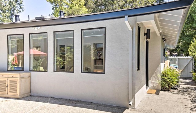 Menlo Park Studio about 2 Mi to Stanford University