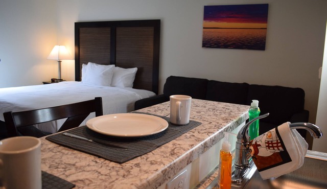 Menominee River Extended Stay Hotel