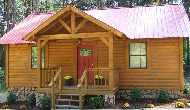 Mentone Getaways "Mystic Hideaway" Cabin Rental