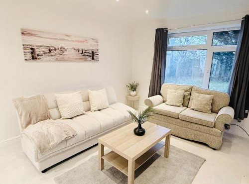 Meon house 3 bed luxury with 2 Kings and 1 double & free parking