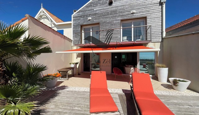 Mer & Soleil - Sea-facing with direct beach access