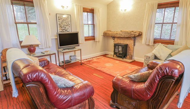 MERCAT COTTAGE, pet friendly in Cockenzie And Port Seton