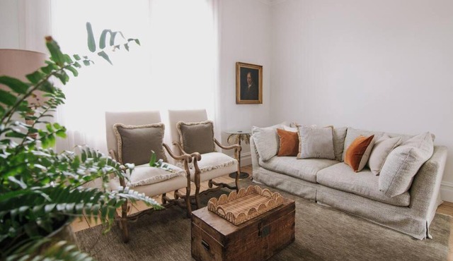 Merchant on Malop - Luxe City Escape