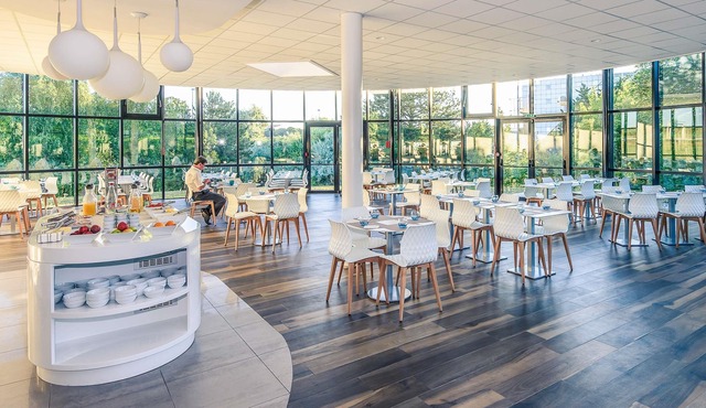 Mercure Poitiers Site du Futuroscope Hotel