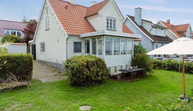 "Merete" - 50m from the sea by Interhome