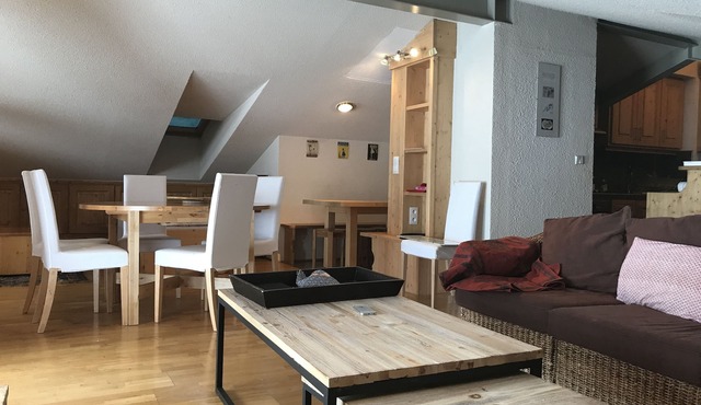 Meribel-Mottaret: Splendid Duplex Apartment, just renovated in 2017 - 10-12p