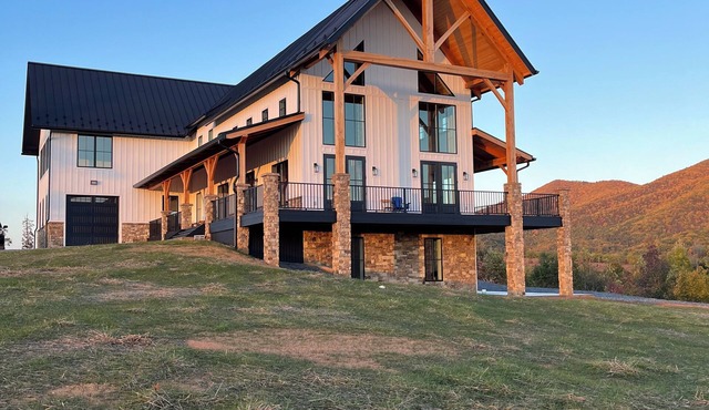 Meridian House - A Blue Ridge Mountain Escape for Memories